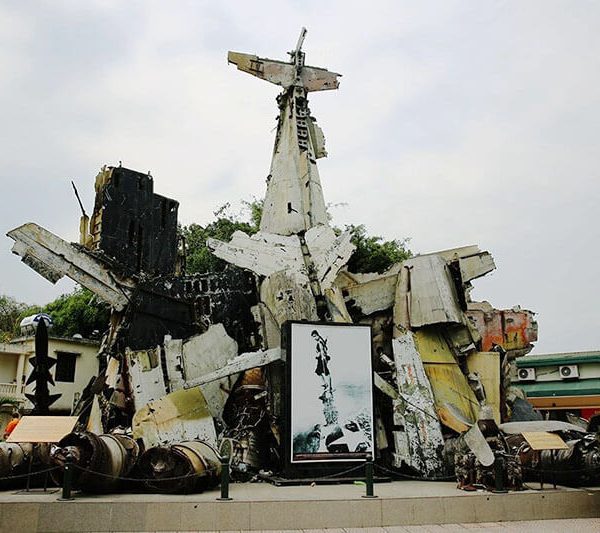 Memorial Vietnam Historical Tour