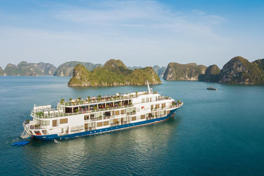 Mon Cheri Cruises- The Epitome of Charming Elegance in Halong Bay's Lan Ha Bay