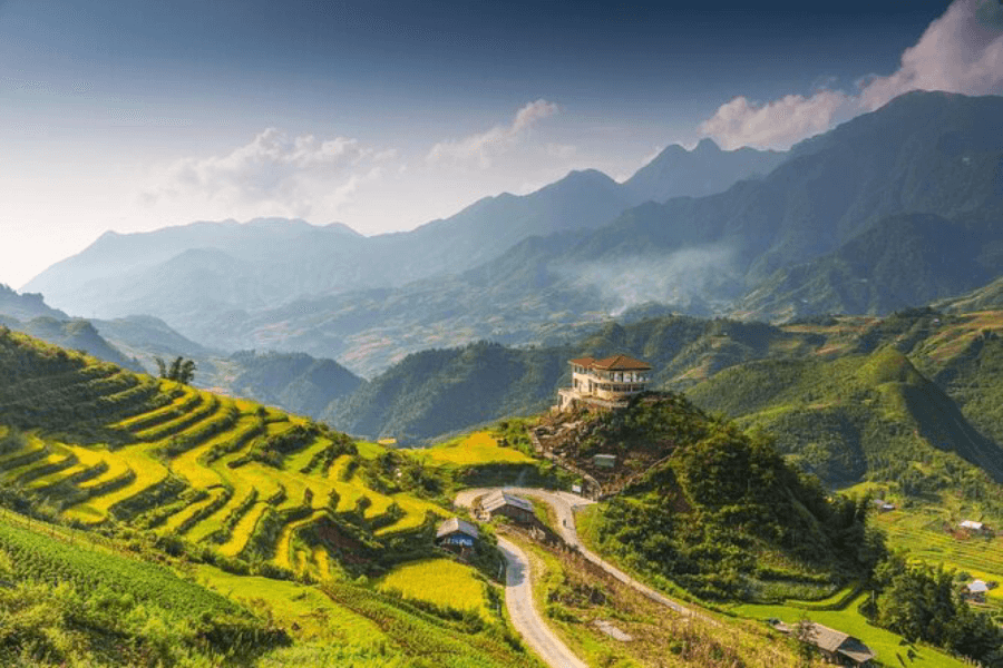 Muong Hoa Valley attracting foreigner visitors in Sapa day trip from Hanoi