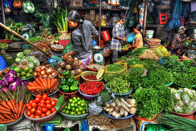 Ngoc Thuy Market Hanoi tour packages