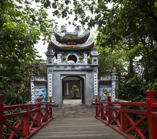 Ngoc Son Temple night tours - hanoi local tour