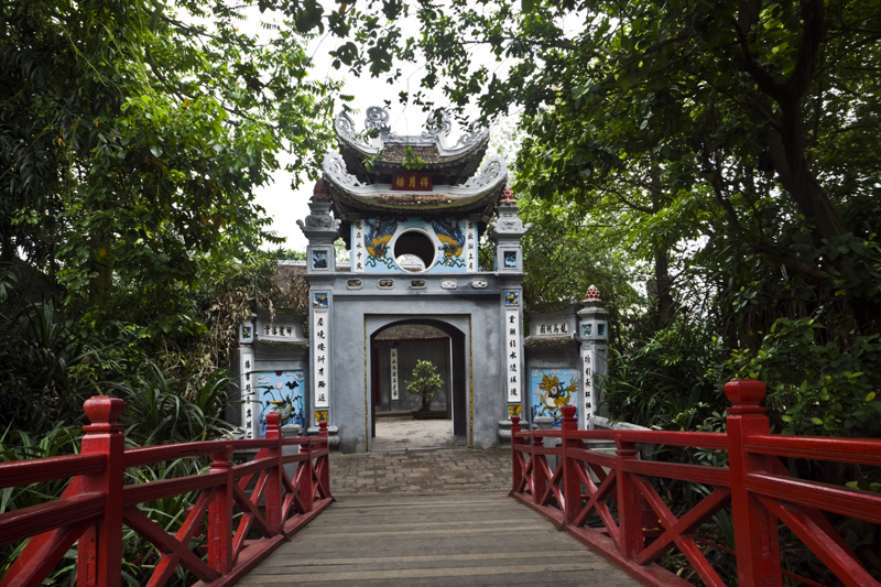 Ngoc Son Temple night tours - hanoi local tour