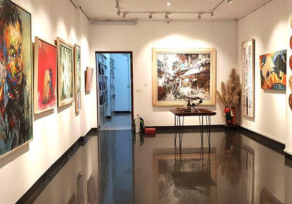 Nguyen Art Gallery - Hanoi Local Tours