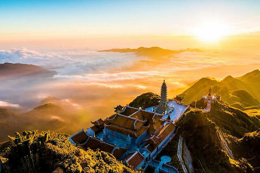 Northern Vietnam Tour - Sapa- The Roof of Indochina