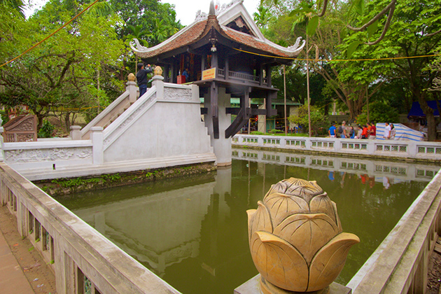 One Pillar Pagoda Hanoi local tours