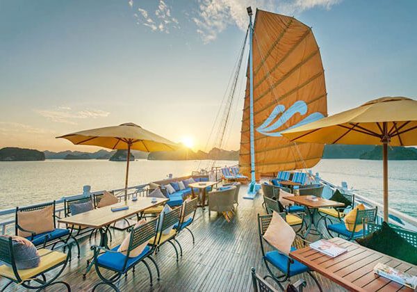 Paradise Cruise on Halong Bay - Hanoi Tour Packages