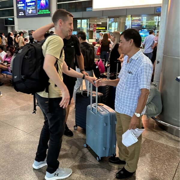 Personal Assistance with Noi Bai Airport Fast Track