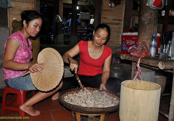 Pom Coong Village in Mai Chau - Hanoi Local Tours