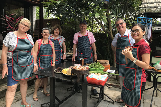 Cooking Class Hanoi local tour packages
