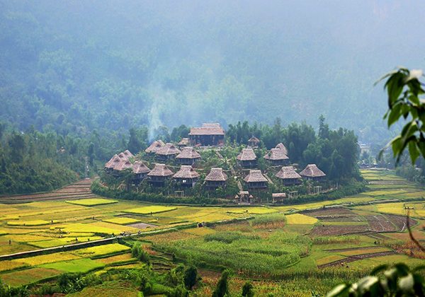 Pu Luong Trekking Tour Hanoi day tour