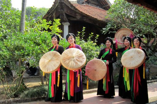 Quan Ho Folk Songs - Vietnam Traditional Music Hanoi Group Tours