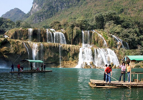 Rafting in Ban Gioc Tour