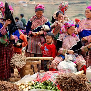 Sapa – Can Cau Market Tour