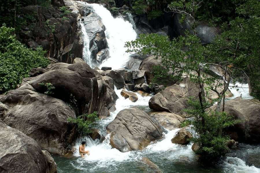 Ta Lam Waterfall, a more light beauty than a common waterfall for day trip to Sapa from Hanoi