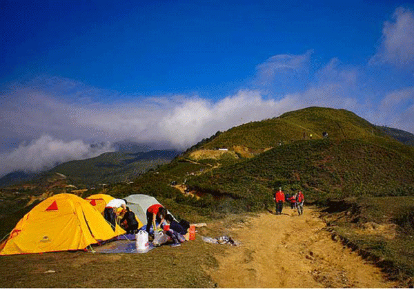 Ta Xua camping - Hanoi local tours