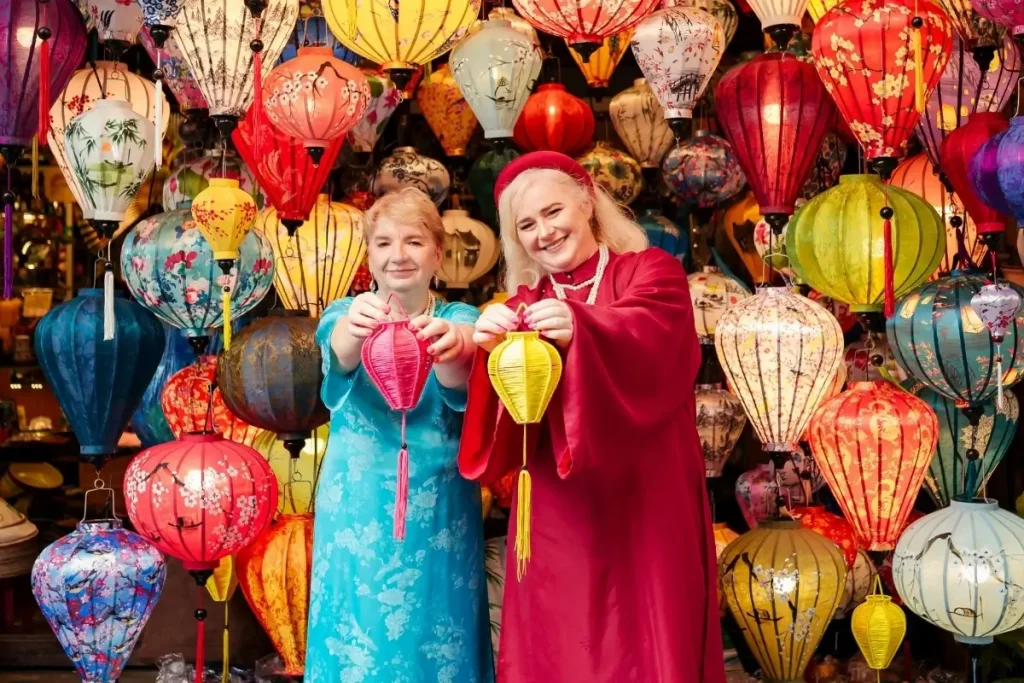 Take part in Mid Autumn Festival in Hanoi Vietnam