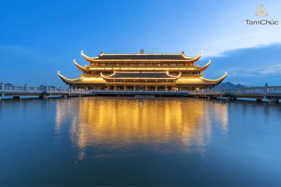 Tam Chuc Pagoda with huge are, definitely suitable for your northern Vietnam tour