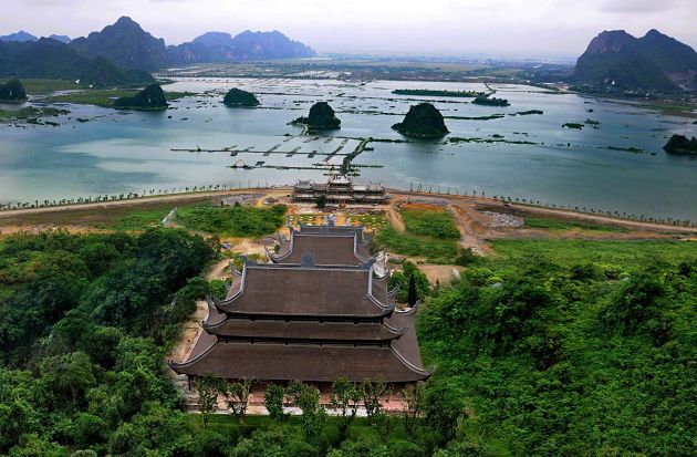 Tam Chuc Pagoda - Hanoi Tour Packages