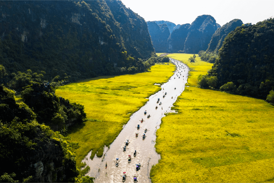 Tam Coc Bich Dong, one of the most popular location for northern Vietnam half day tours