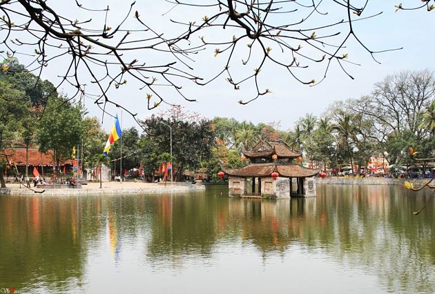 Thay Pagoda Hanoi Vietnam Tour