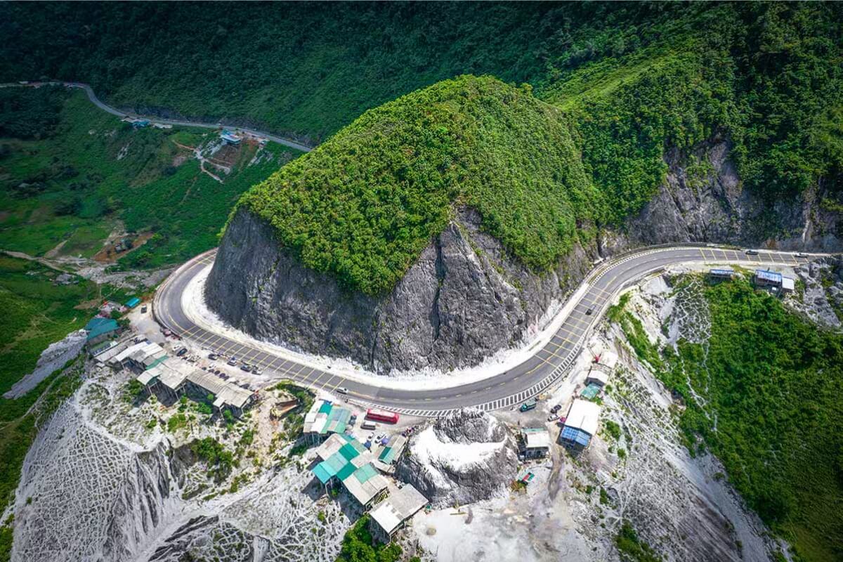 Thung Khe Pass - The Scenic Gateway to Mai Chau