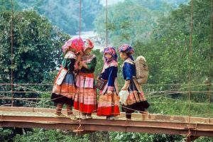 Cat Cat Village Sapa Vietnam - Best 10+ Things To Do & Ultimate Travel Guide