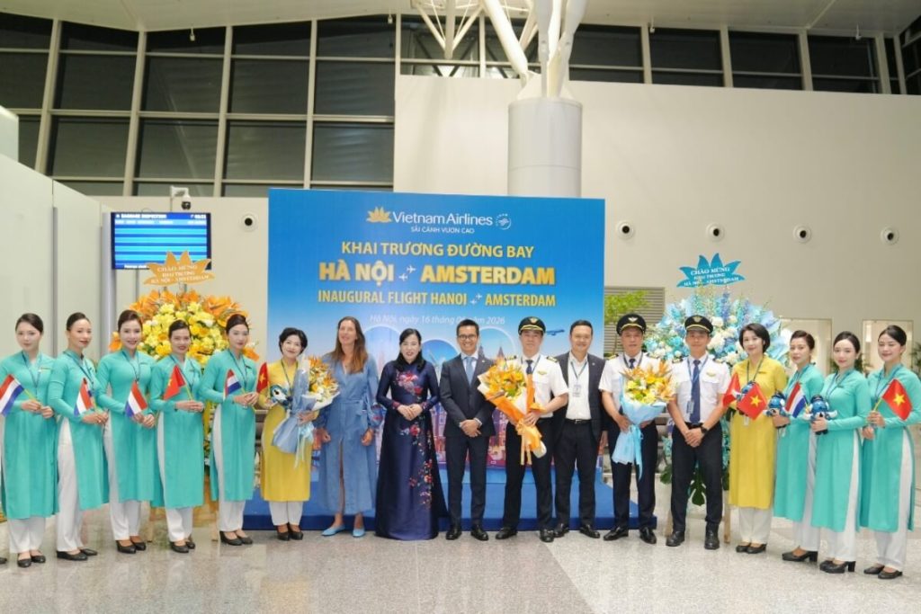 Vietnam Airlines Launches Direct Hanoi to Amsterdam Flight
