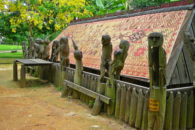 Vietnam Museum of Ethnology hanoi local tour