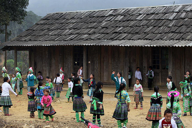 Village of Hmong community - Hanoi tour packages