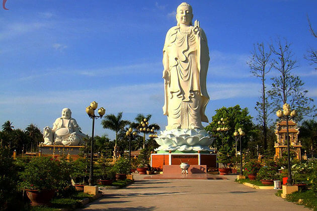 Vinh Trang Pagoda - Hanoi Local Tours