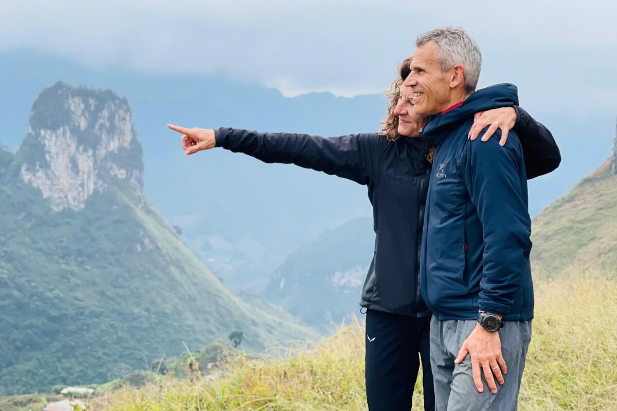 Visit Ma Pi Leng Pass and the Skywalk