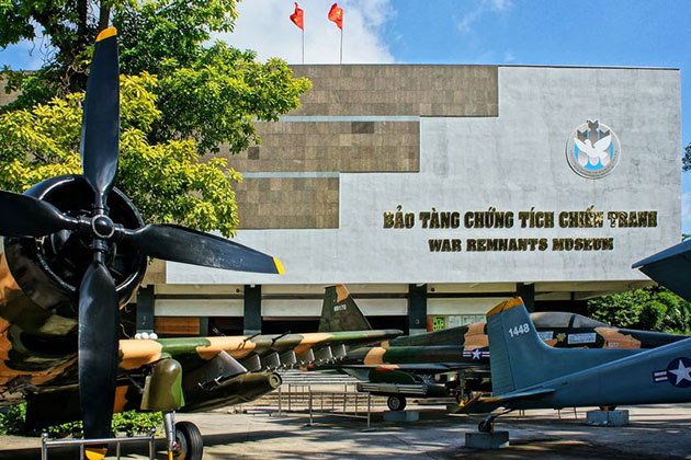 War Remnants Museum tours from Hanoi