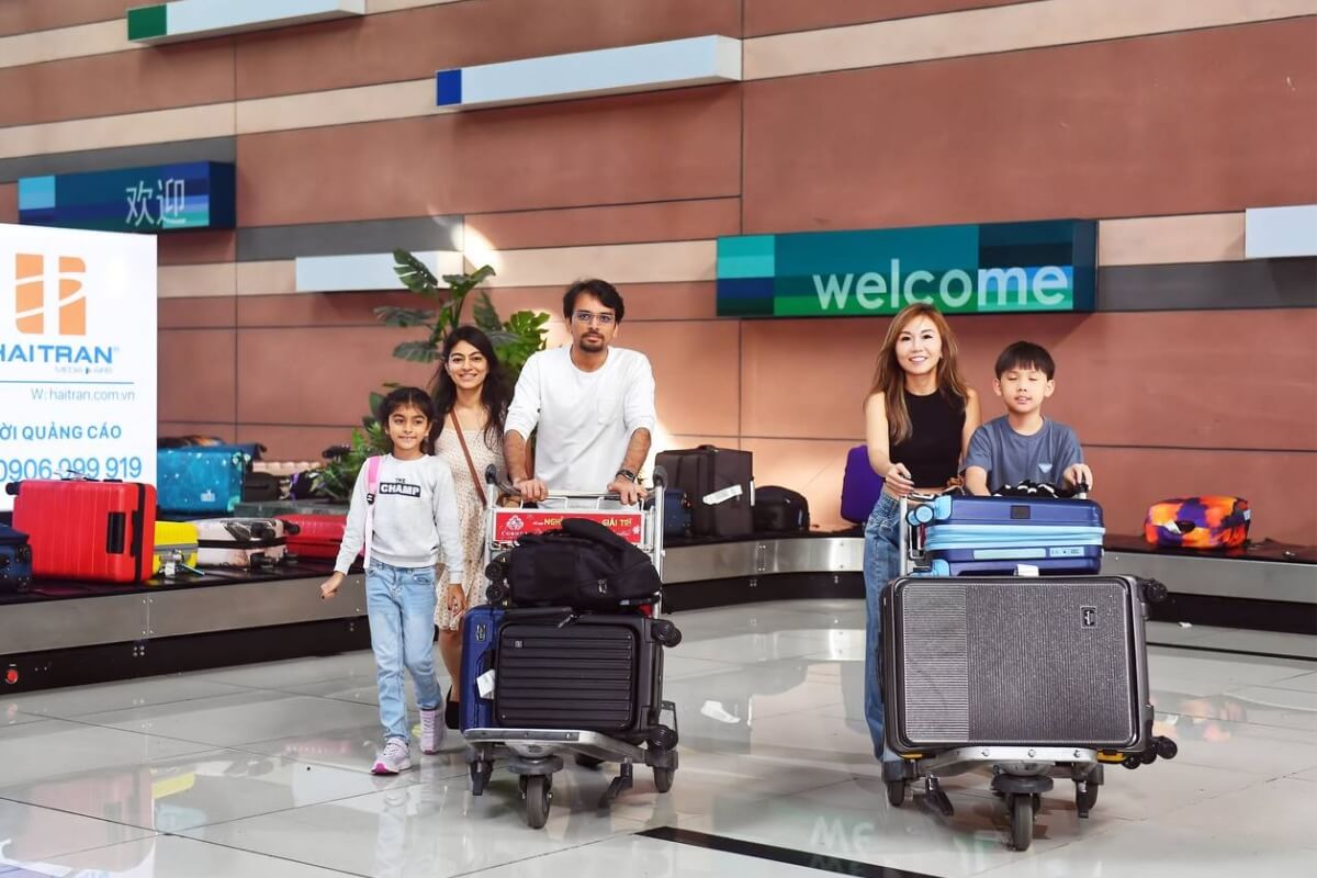 Who Must Complete The Vietnam Pre-Arrival Declaration