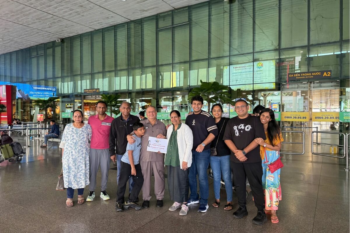 Who Needs To Complete The Pre-Arrival Immigration Declaration At Noi Bai International Airport