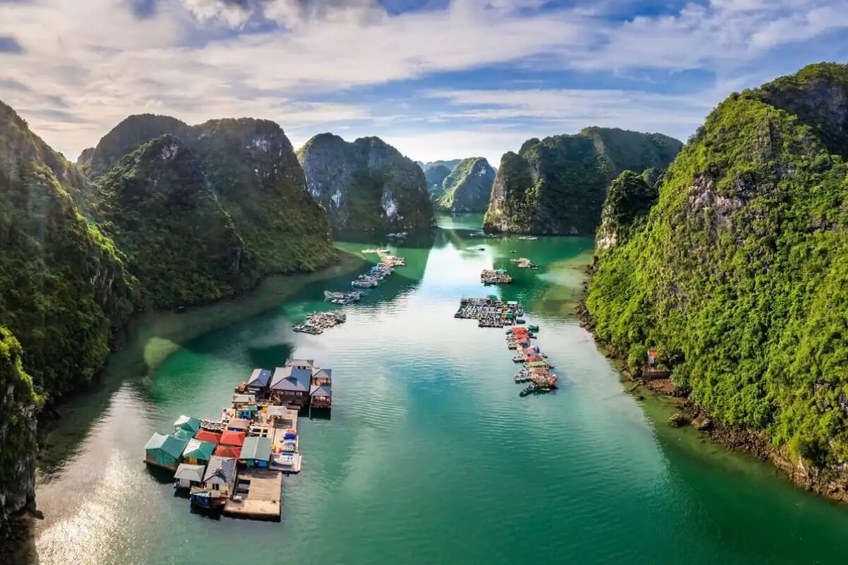 Why Floating Fishing Villages Should Be Part of Your Vietnam Journey