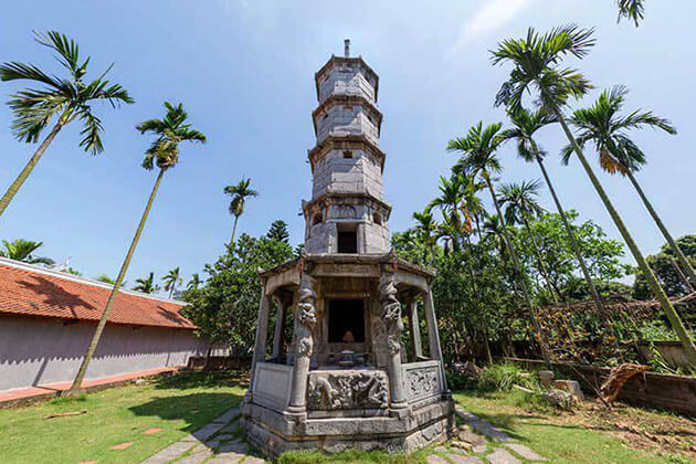 But Thap Pagoda Hanoi Tour operators