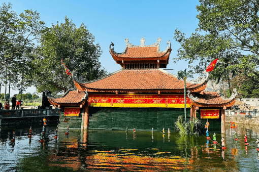 dao thuc village - hanoi tour package