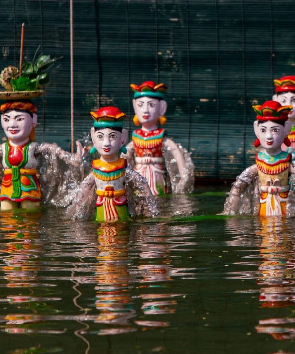 dao thuc water puppet village - hanoi local tour