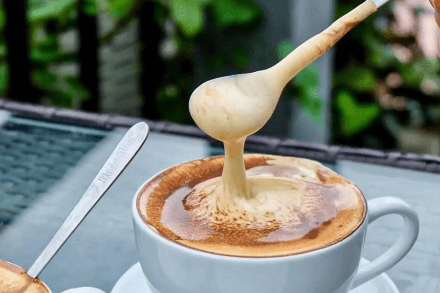 egg coffee for weekend in your Hanoi Vietnam packages