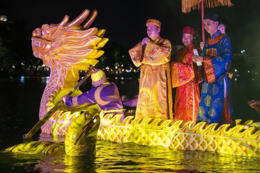 ngoc son mysterious night - Hanoi Tours
