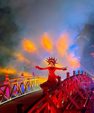 Ngoc Son Temple night tours - hanoi local tour