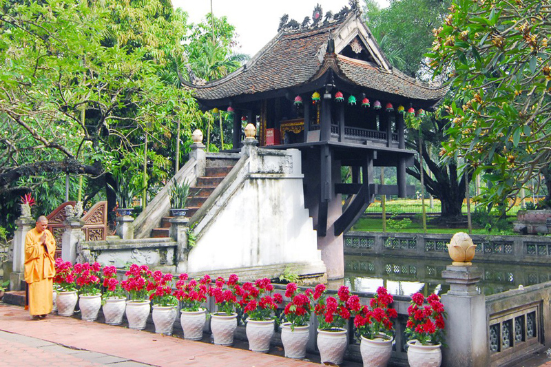 one-pillar pagoda hanoi local tour