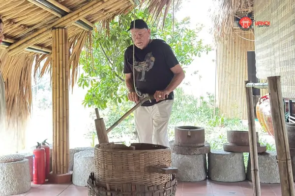 safety-guaranteed-in-hanoi-day-tours