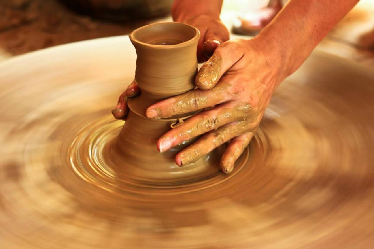 the process of making ceramics in Bat Trang Ceramics Village