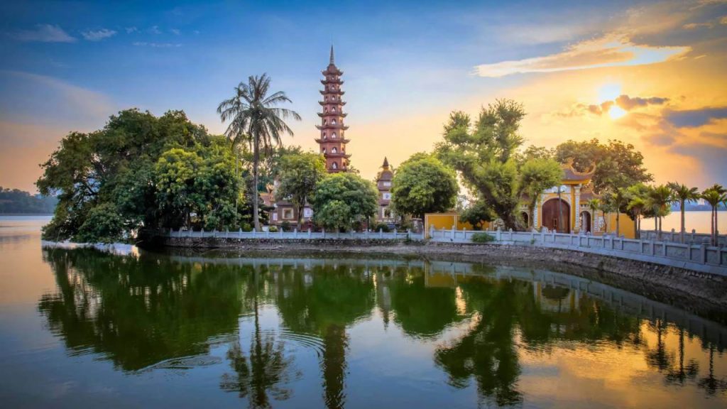 tran quoc pagoda hanoi - hanoi tours
