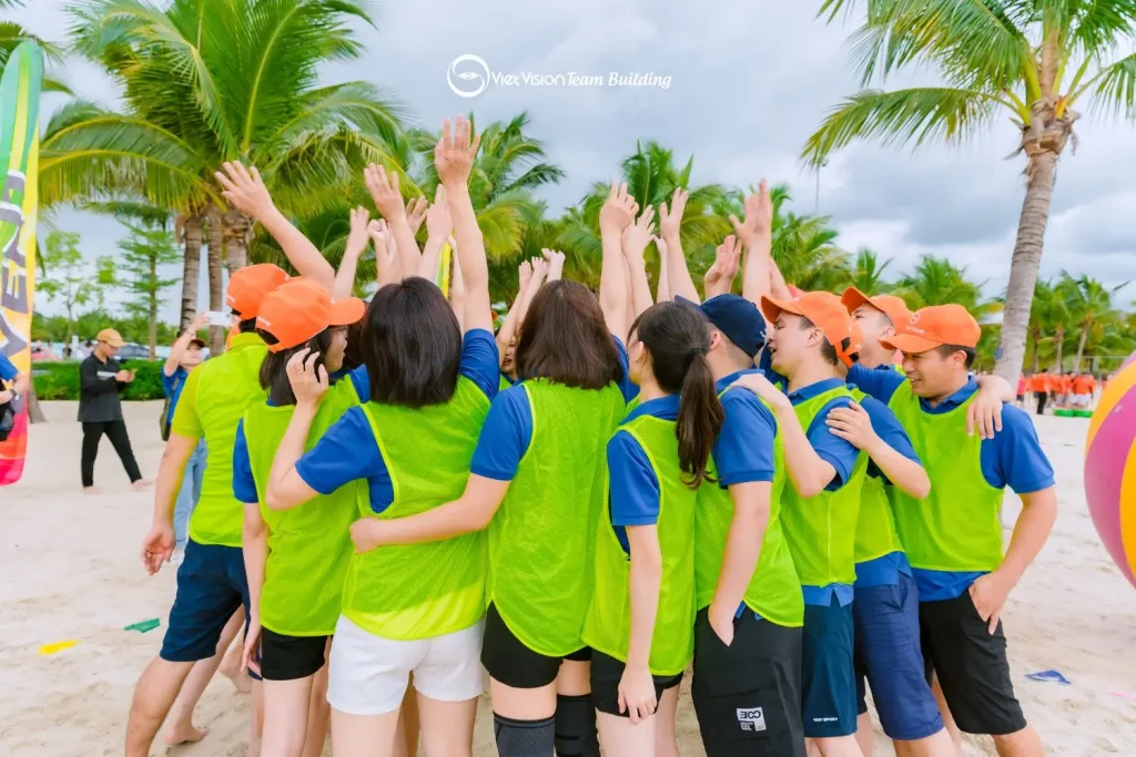 viet-vision-team-building-hanoi-corporate-groups