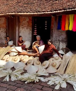 visit Chuong Conical Hat Village - Hanoi Local Tour