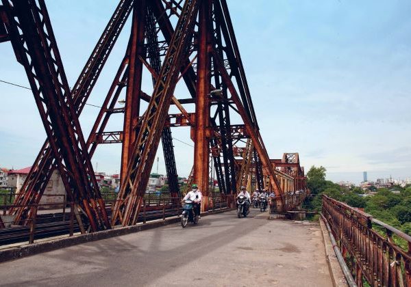 Long Bien bridge by Hanoi local tours