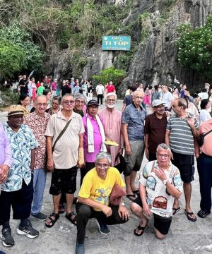 visit to Sung Sot Cave - the largest and most impressive cave in Halong Bay tour from hanoi